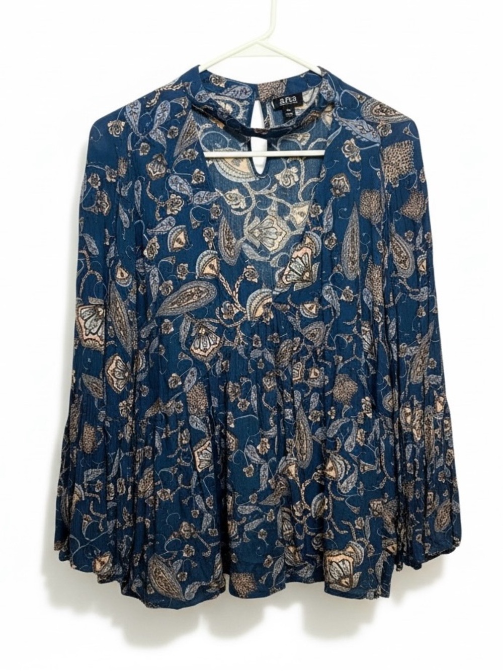 a.n.a Blue Paisley Long-Sleeve V-Neck Top Choker neckline Boho